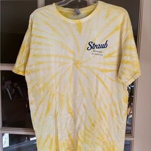 Yellow and blue tie-dye Straub Brewery tee size XL. Short sleeve. Cotton. #beer